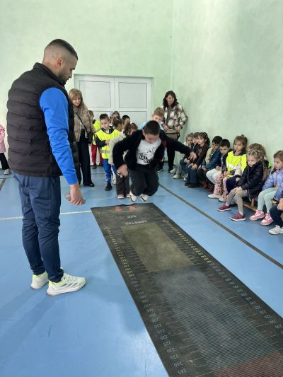 Малките гости от ДГ „Гина Кунчева" се включиха в „Седмицата на добрата храна" 5